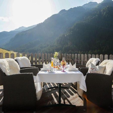 Hotel Beverly Hill Ischgl Bagian luar foto